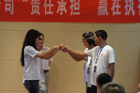 責(zé)任承擔(dān)、贏在執(zhí)行，打造核心團隊